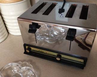 Astra 4 slice toaster