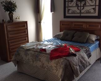 Queen Bed