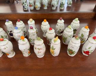 20 Lenox orchard spice Jars