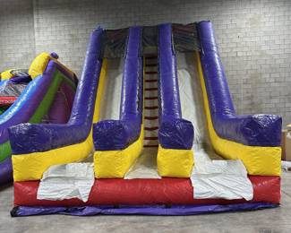 20’ Double Lane Slide, Blower Included