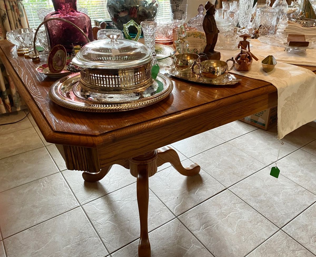 Keller Oak Dining Room table, another view