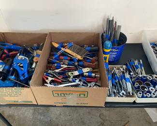 So many tools in Excellent Condition