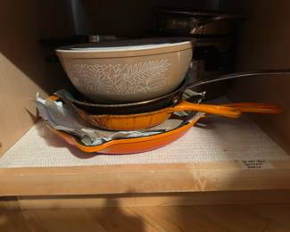 Le Creuset cookware and PYREX nesting bowls