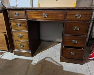 Gorgeous petite vintage desk