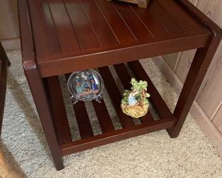 Wood Accent Table $ 44.00