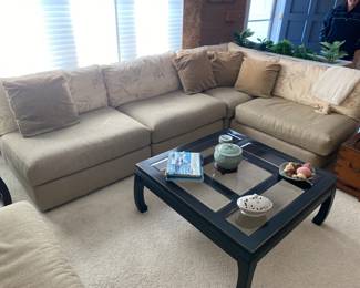Sectional Sofa / Bassett $ 420.00