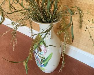 Standing Vase Decor $ 86.00