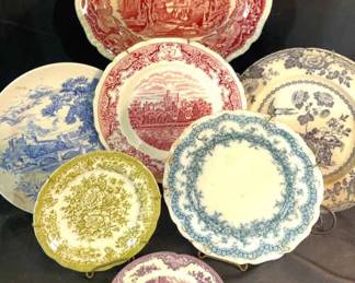 Vintage Decorative Plates