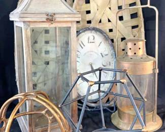 Patio Decor: 7pcs
Wood, brass, and more