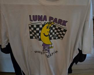 Luna Park tee