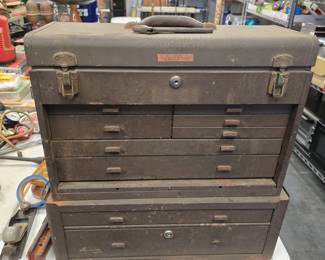 vintage tool box and contents 