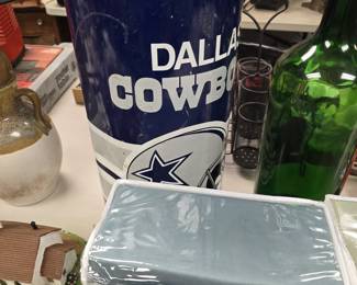 Dallas cowboys' vintage trash can 