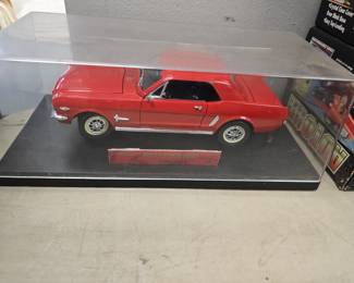 Diecast mustang in display box 