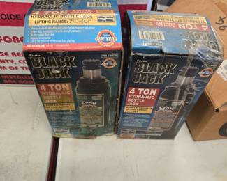 2 bottle jacks in boxs 4ton 