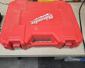 Milwaukee impact gun working and charges 