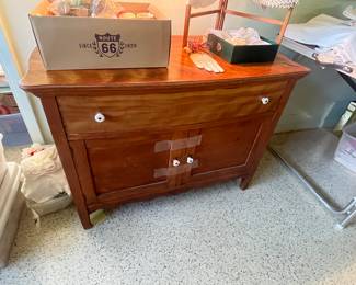 Wash stand 