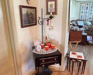 Empire pedestal sewing table