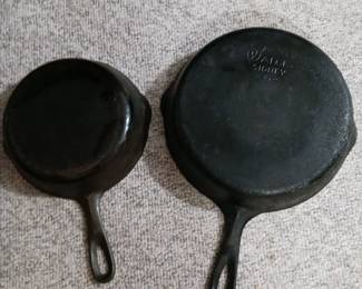 2 Cast Iron Pans Right-side is Wagner Brand!