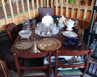 Closer View of Duncan Pfife Table and Chairs!