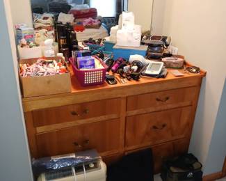 Variety of Bathroom Items!