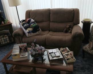 Reclining Suede Couch! Sorry for the Poor Lighting Picture!