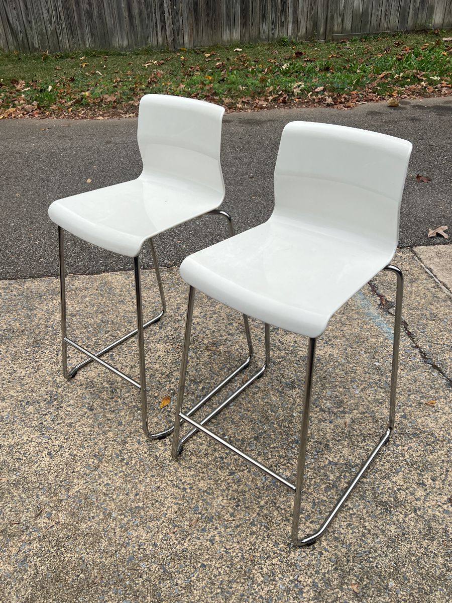 Asking $100 for the pair. 