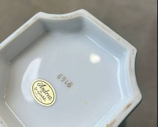 asking $100 for the pair