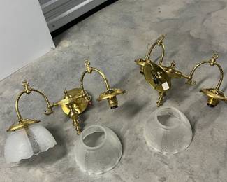 missing one globe - free 