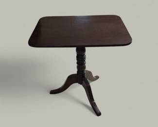 Antique Georgian Mahogany Tilt Top Table