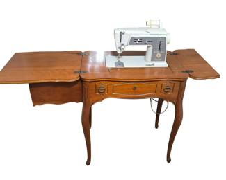 Vintage Singer Sewing Machine with Fold Out Cabinet Table