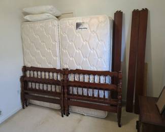 Vintage Henkel Harris Twin Beds