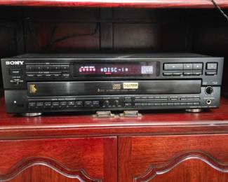 Sony 5 Disc CD Player