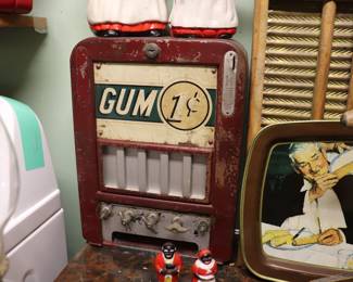 Rowe vintage gum machine 1 Cent 
