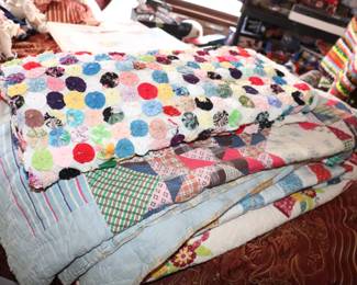 Antique Quilts 