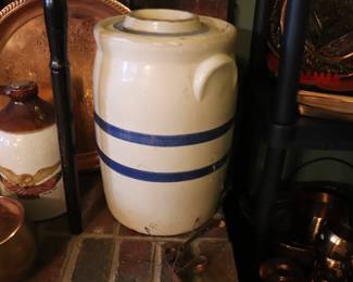 5 Gallon Pottery Butter Churn with Lid