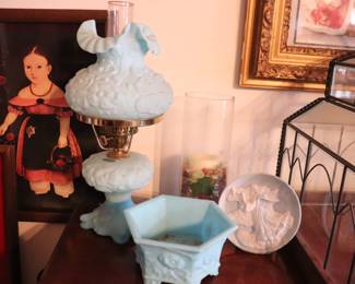 Fostoria Matt Blue Poppy Lamp