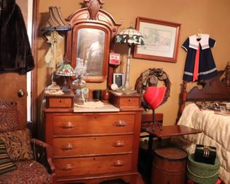 Antique Walnut 4 Drawer Dresser With Mirror, 4 Drawers, Handkerchief Drawers and Candle stands.