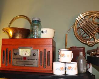  CROSLEY Cr74 - Record Player, Vintage Blue Mason Jars 