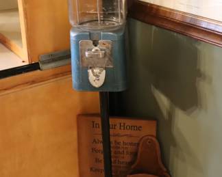  OAK MFG. CO. Gum Ball  CANDY DISPENSER