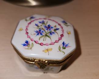 Limoges France Signed Hand Painted Trinket Box!