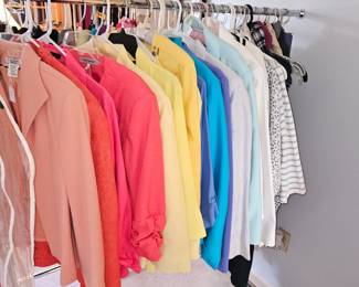 Women's Quality Clothing Size Large!