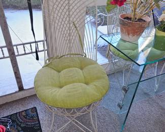 Mid Century Wrought Iron 4 Chairs With Cushions!