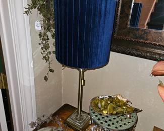 Brass Look Lamp w/Pull Chain & Blue Pleated Shade!