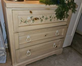 Broyhill Premier Pine Small Dresser w/ Stencils!