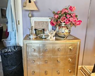 Gold 3-Drawer Dresser!