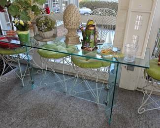 Contemporary Glass Sofa/Accent Table!