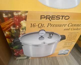 Presto 16-quart pressure cooker (new in box).