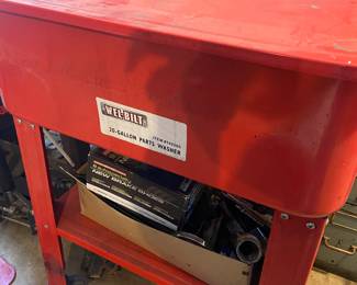 Wel-Bilt 20-gallon Parts washer.