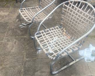 Mid-century modern pair of outdoor dining chair.