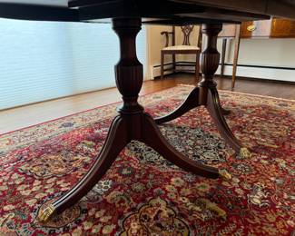 Henkel-Harris Mahogany Rounded Rectangular 2 Pedestal Dining Table in Perfect Condition (44"W x 29-1/2"H x 68"L with 4 Leaves 12"L each)